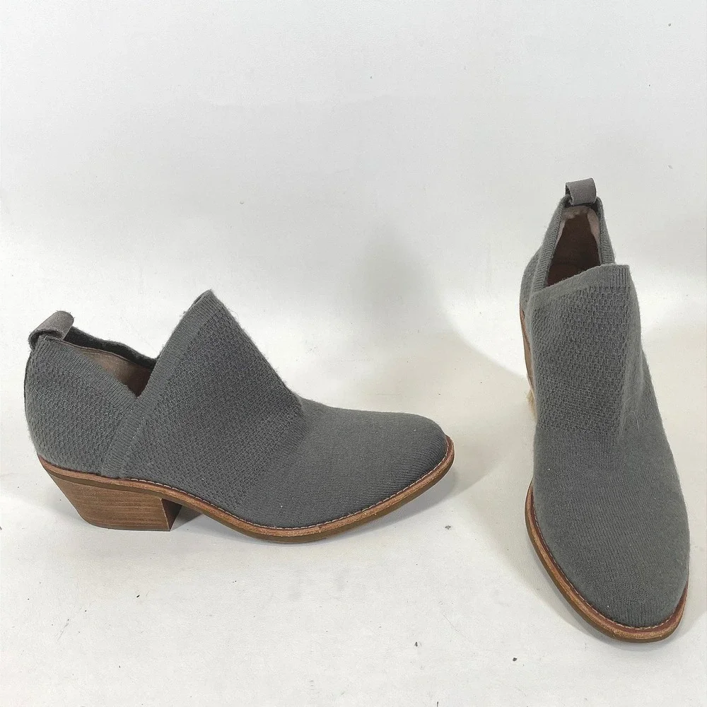 Sofft SF0068558 Gray Knit Ankle Booties Almond Toe Stacked Heel Womens 8.5M